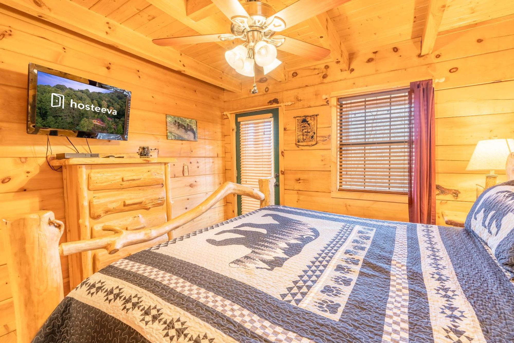 Moonshine Ridge Cabin With Hot Tub And Fire Pit Pigeon Forge Exterior foto